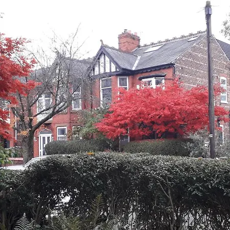 Bird Song Guest House Old Trafford-2